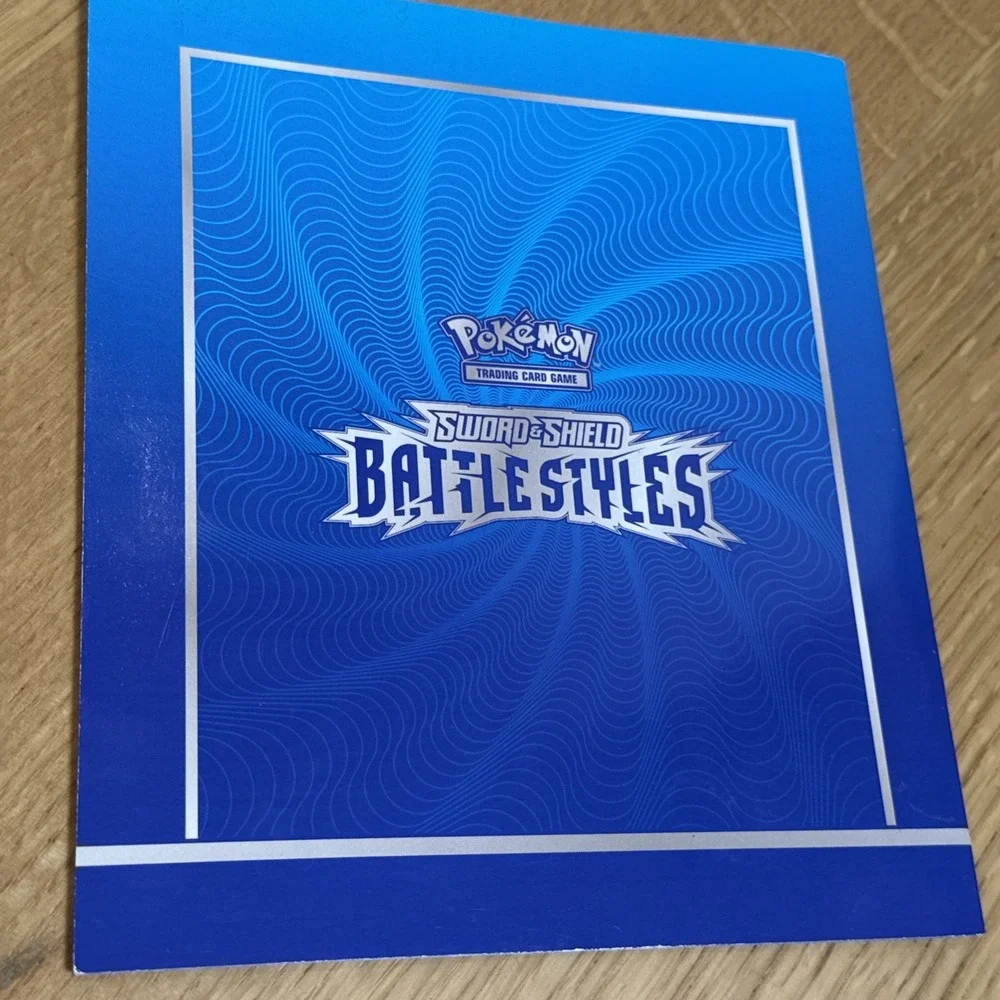 Lot Of 4 Pokémon Sword & Shield Players Guide 2 Red 2 Blue